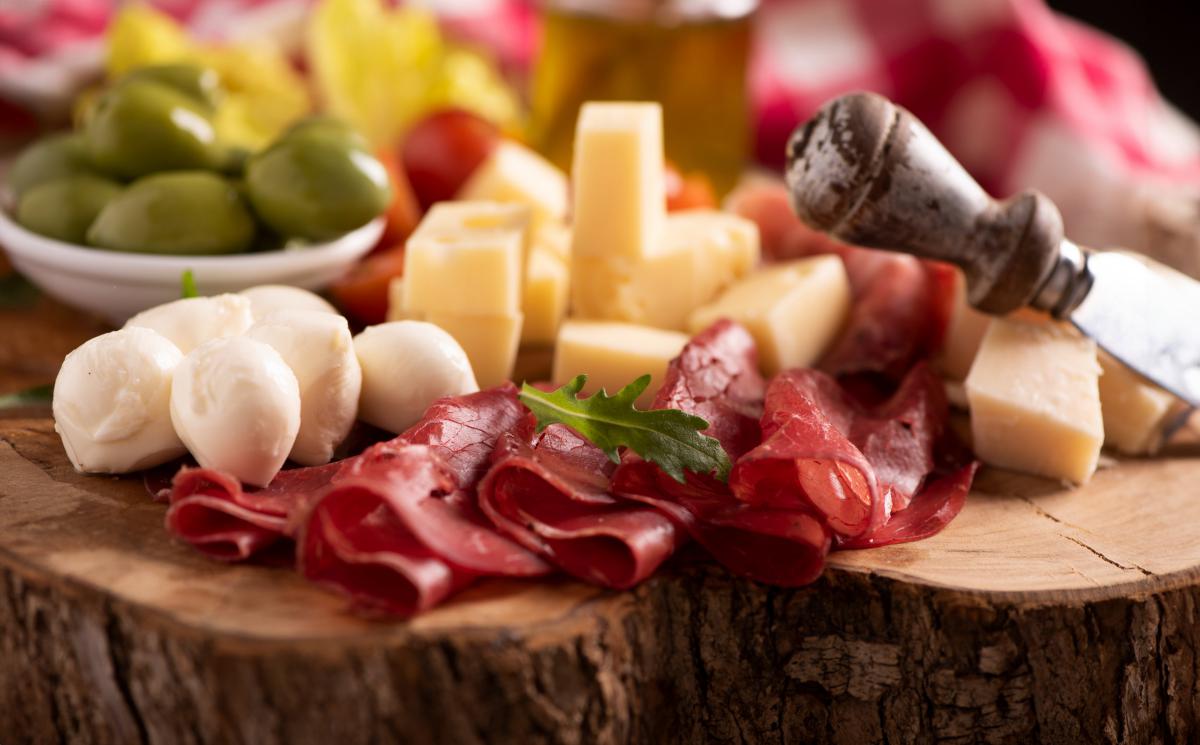 planche apéro charcuterie fromage savoyard